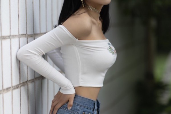 情景：桑拿休闲好时光，杭州按摩椅模具采购忙